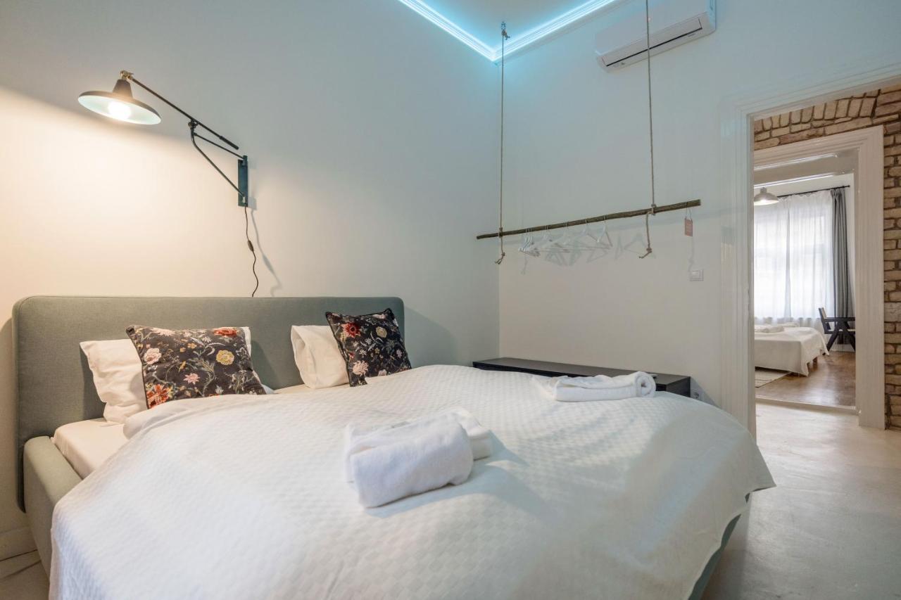 Sunshine Sprint Luxury Apartment Budapest Exterior photo