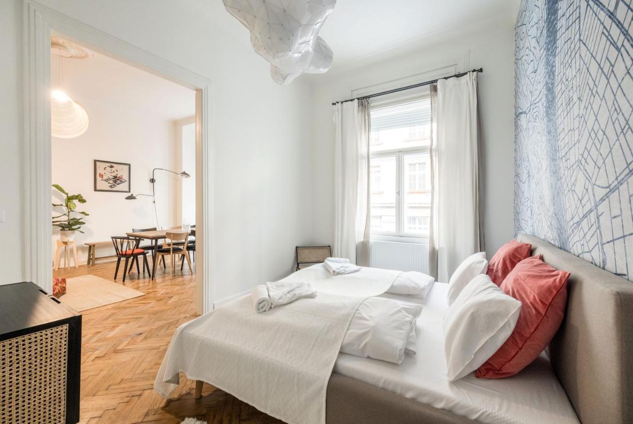 Sunshine Sprint Luxury Apartment Budapest Exterior photo